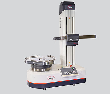 Mahr has developed a centering device for bearing rings for the MarForm MMQ 500 form measuring machine.