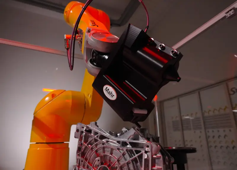 Stäubli ha desarrollado un nuevo concepto de automatización en tecnología de medición en colaboración con Mahr France y ya lo ha presentado en varias ferias.